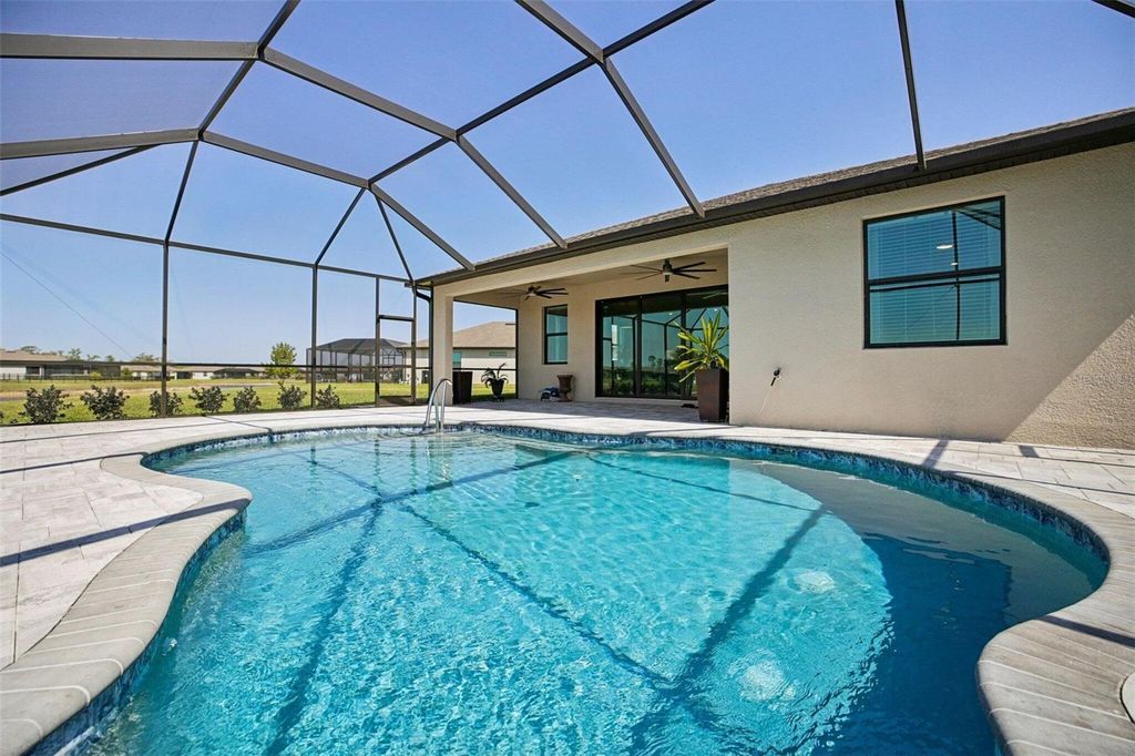 Image 20 of property listing at 1885 CROSSVINE COURT, Port Charlotte, FL 33953