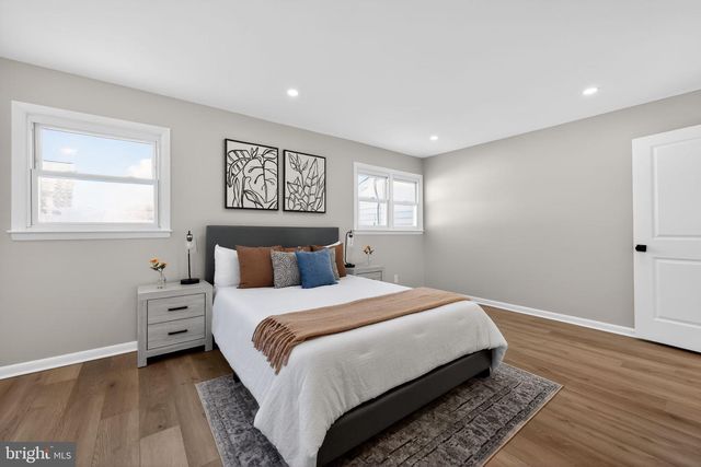 51 MILL RD, Burlington, NJ 08016