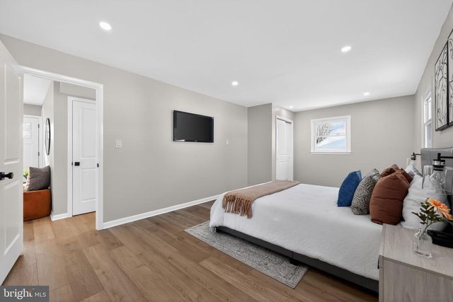 51 MILL RD, Burlington, NJ 08016