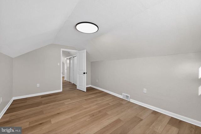 51 MILL RD, Burlington, NJ 08016