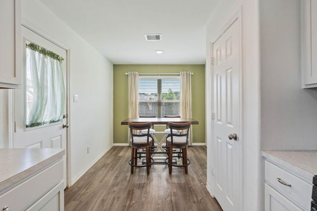 407 Rosebank Ranch, Magnolia, TX 77354