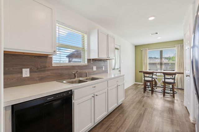 407 Rosebank Ranch, Magnolia, TX 77354