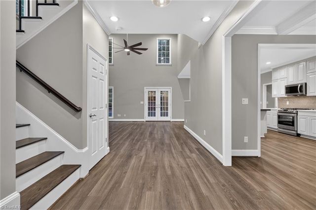 5206 Oakbrook Drive, Durham, NC 27713