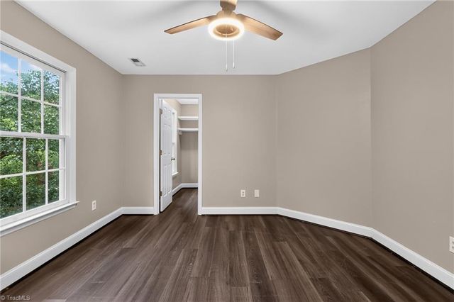 5206 Oakbrook Drive, Durham, NC 27713