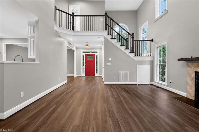 5206 Oakbrook Drive, Durham, NC 27713