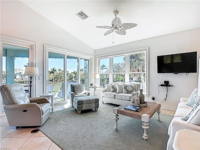 27520 Big Bend Rd, Bonita Springs, FL 34134