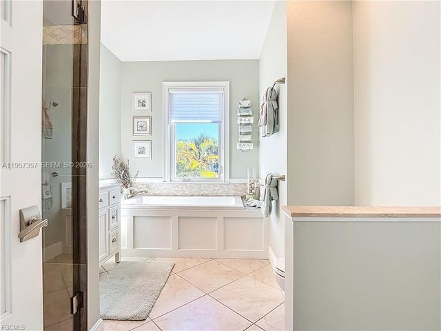 27520 Big Bend Rd, Bonita Springs, FL 34134