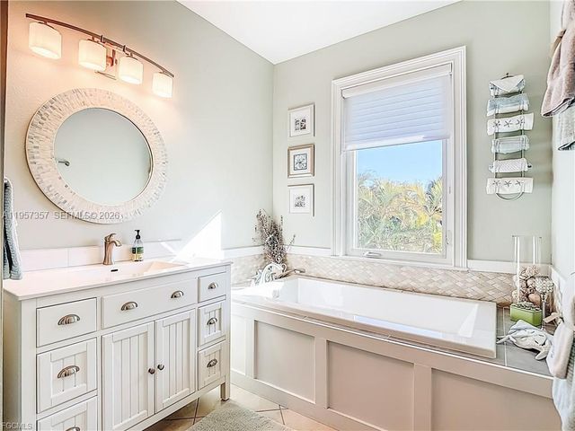 27520 Big Bend Rd, Bonita Springs, FL 34134