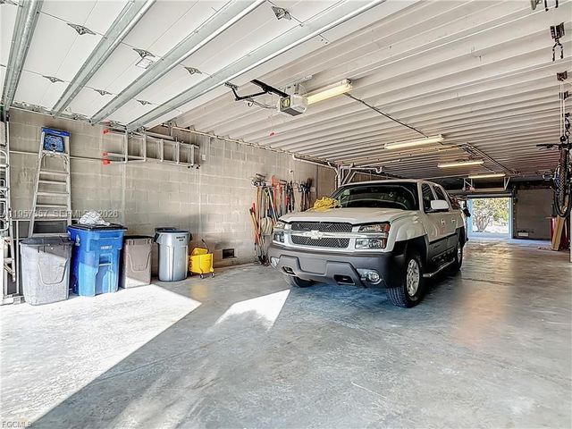 27520 Big Bend Rd, Bonita Springs, FL 34134