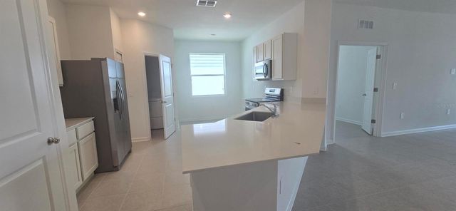 3024 W CHICAGO AVENUE, Haines City, FL 33844