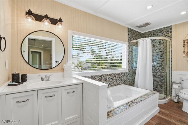 165 Connecticut ST, Fort Myers Beach, FL 33931