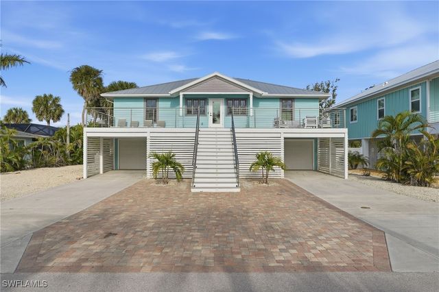 165 Connecticut ST, Fort Myers Beach, FL 33931