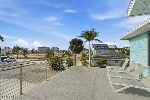 165 Connecticut ST, Fort Myers Beach, FL 33931