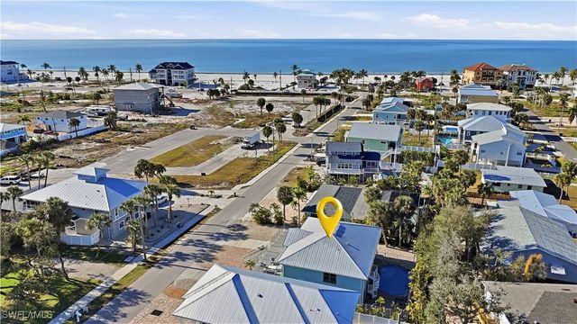 165 Connecticut ST, Fort Myers Beach, FL 33931