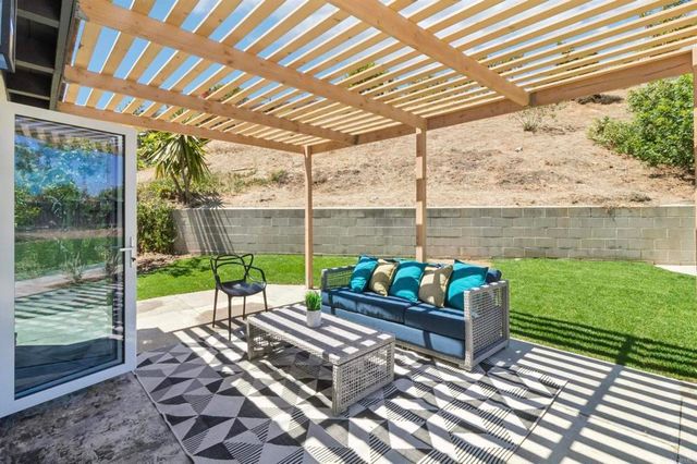 2415 Bali Cove, San Diego, CA 92139