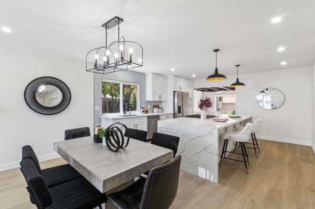 2415 Bali Cove, San Diego, CA 92139
