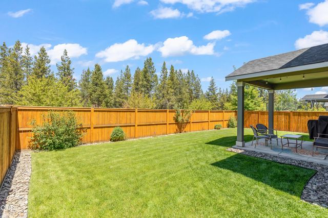 16504 Pine Creek Drive, La Pine, OR 97739