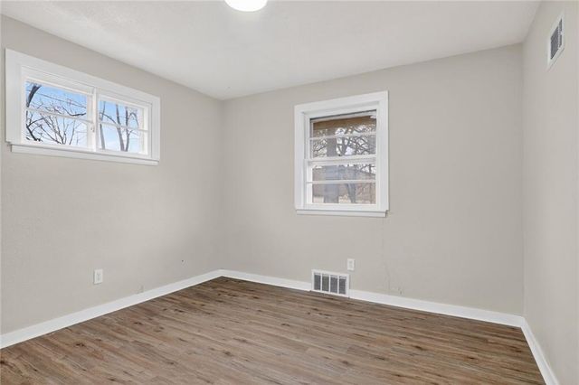 421 Limit Street, Leavenworth, KS 66048