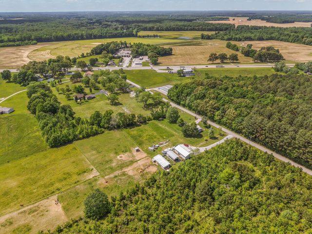 200 Swann Rd, Manchester, TN 37355