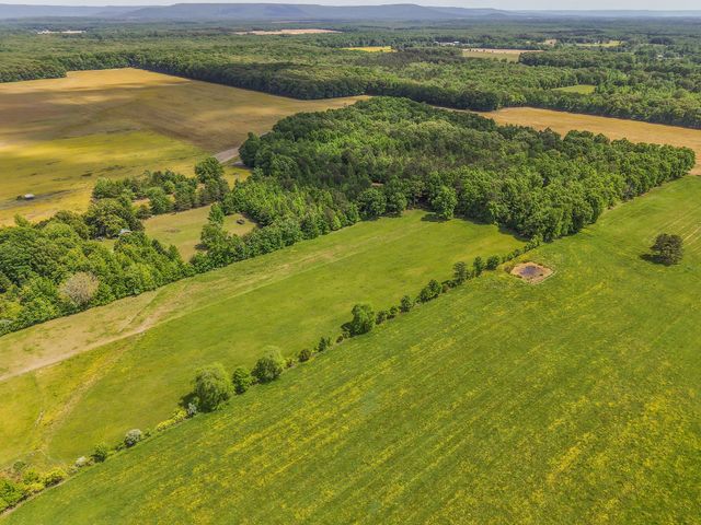 200 Swann Rd, Manchester, TN 37355