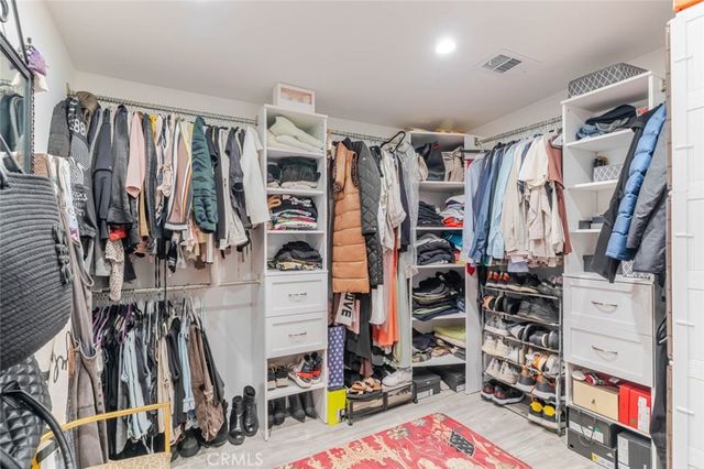 10254 Floralita Avenue, Sunland, CA 91040