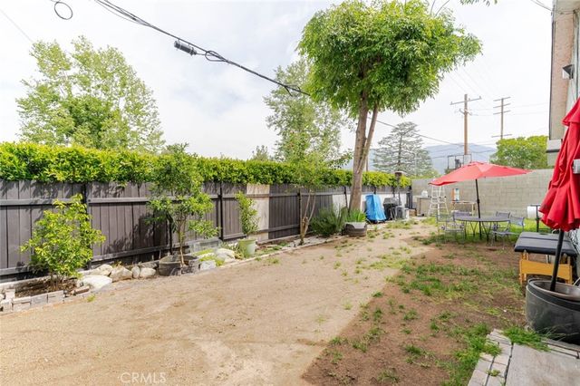 10254 Floralita Avenue, Sunland, CA 91040