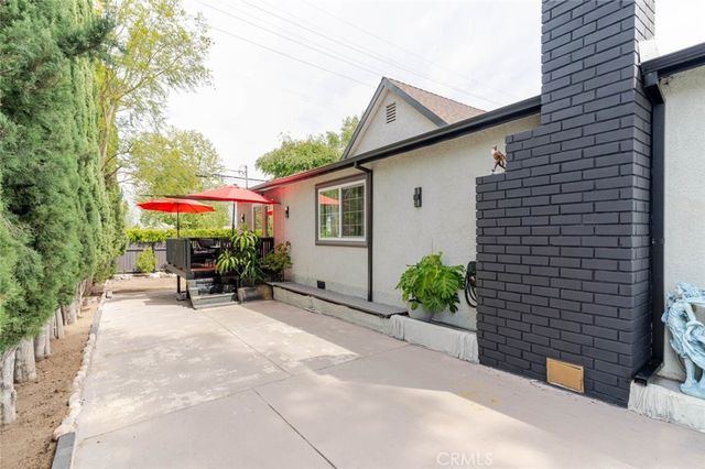10254 Floralita Avenue, Sunland, CA 91040