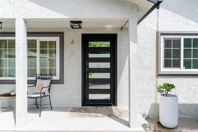 10254 Floralita Avenue, Sunland, CA 91040