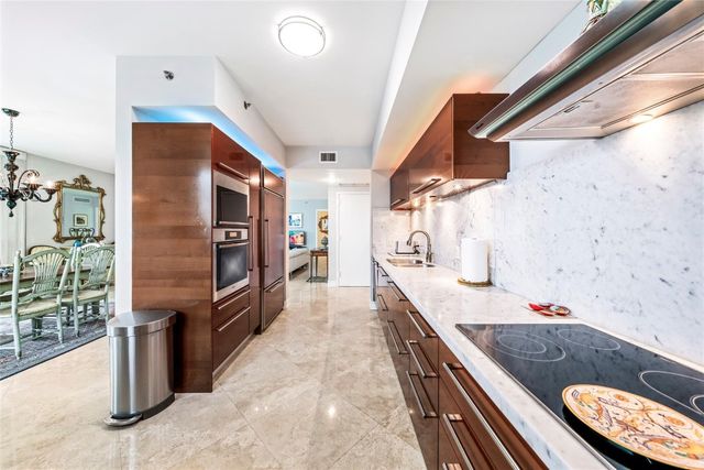 101 S Fort Lauderdale Beach Boulevard 706, Fort Lauderdale, FL 33316