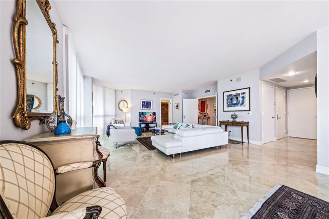 101 S Fort Lauderdale Beach Boulevard 706, Fort Lauderdale, FL 33316