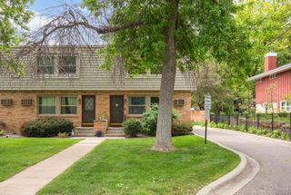 1494 21st Avenue NW 4, New Brighton, MN 55112