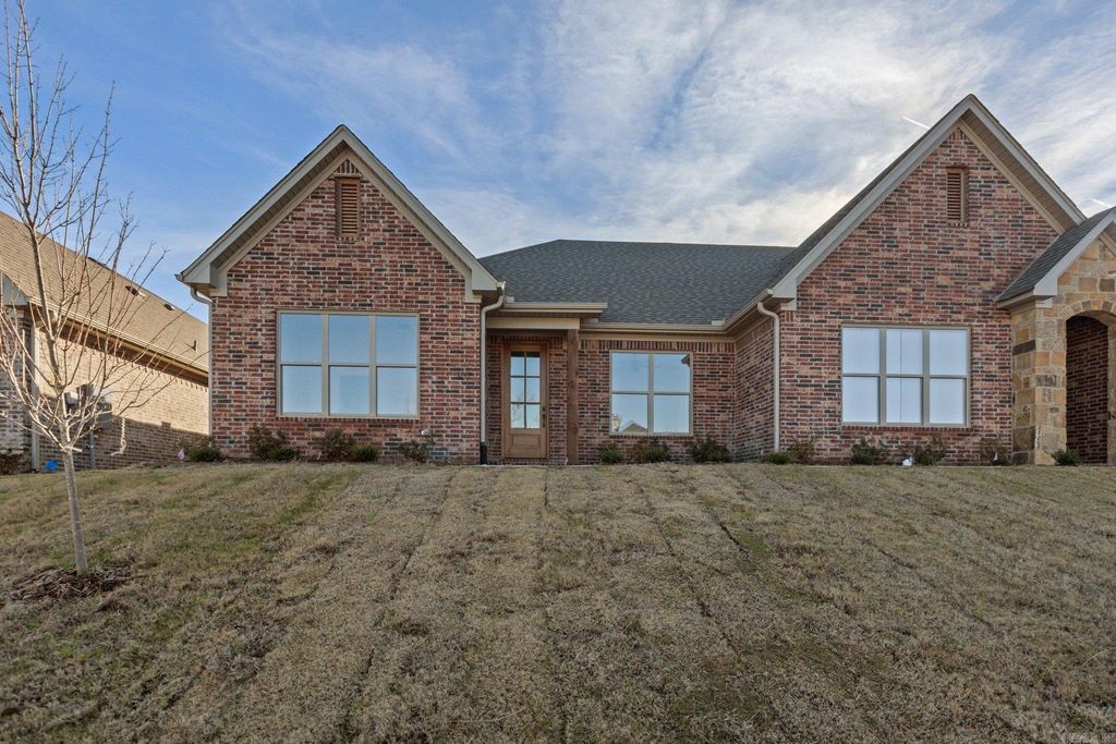 50 Driftwood Lane, Little Rock, AR 72223