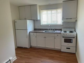80 Sea St 3, Weymouth, MA 02191