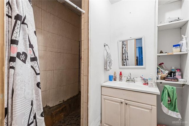 6625 Valero Lane, Edinburg, TX 78542