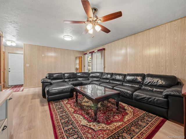 8 Carl Court, Spring Valley, NY 10977