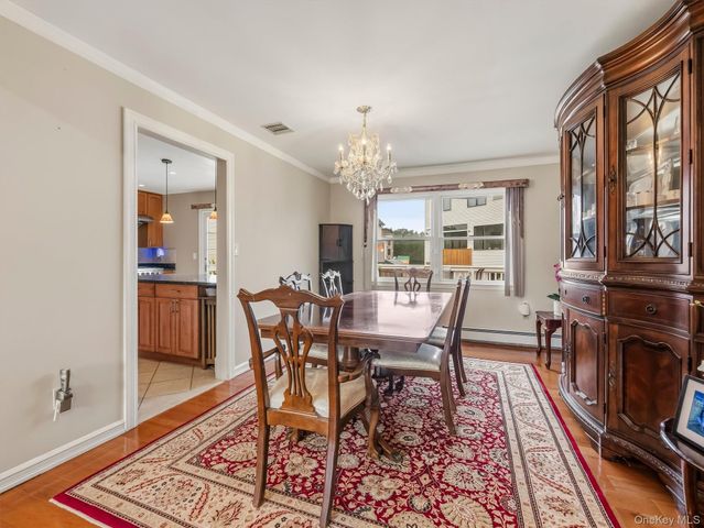 8 Carl Court, Spring Valley, NY 10977