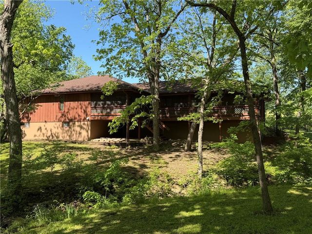 875 Kendall Road, Peculiar, MO 64078