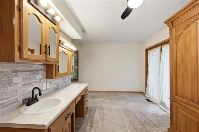 875 Kendall Road, Peculiar, MO 64078