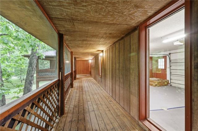 875 Kendall Road, Peculiar, MO 64078