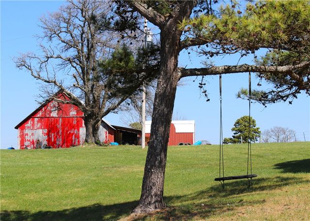 2277 County Road 507, Berryville, AR 72616