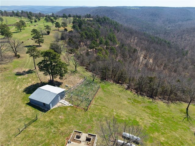 2277 County Road 507, Berryville, AR 72616