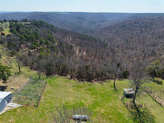 2277 County Road 507, Berryville, AR 72616