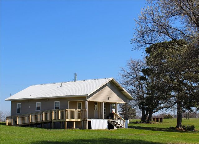 2277 County Road 507, Berryville, AR 72616