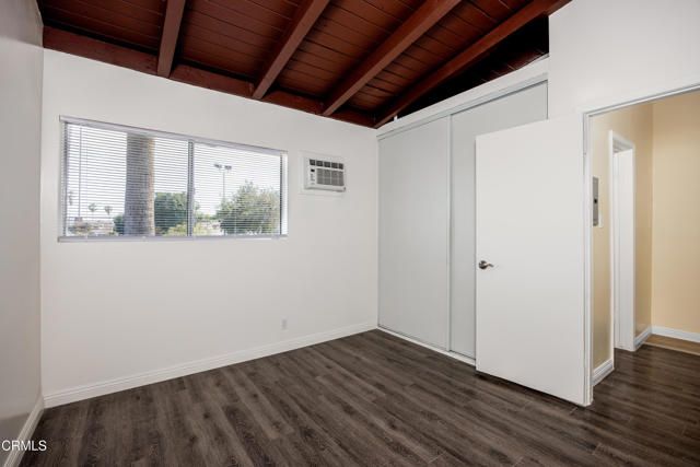 3620 S Budlong Avenue, Los Angeles, CA 90007