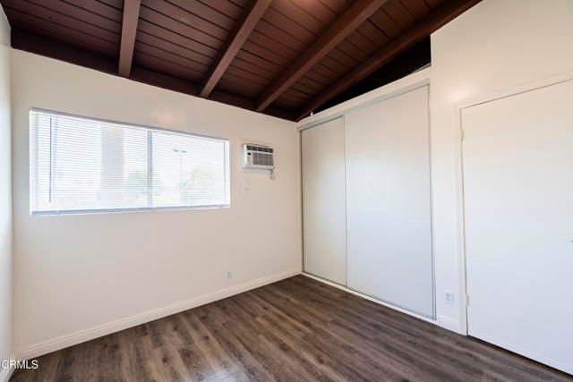 3620 S Budlong Avenue, Los Angeles, CA 90007