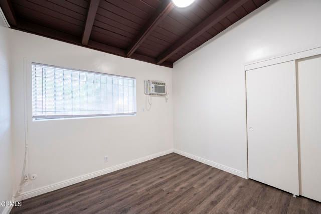 3620 S Budlong Avenue, Los Angeles, CA 90007