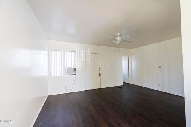 3620 S Budlong Avenue, Los Angeles, CA 90007