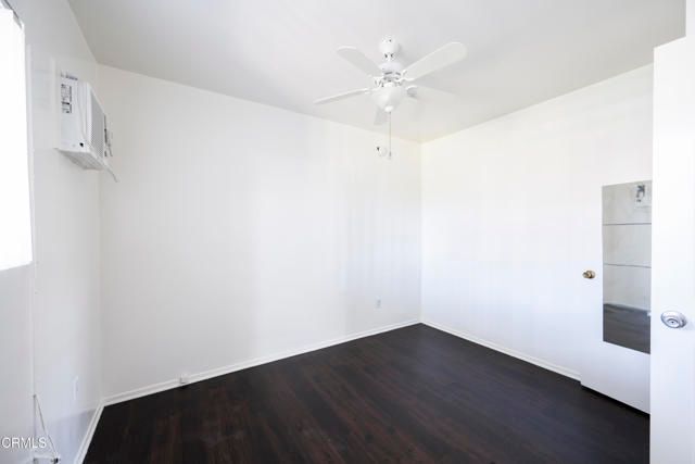 3620 S Budlong Avenue, Los Angeles, CA 90007