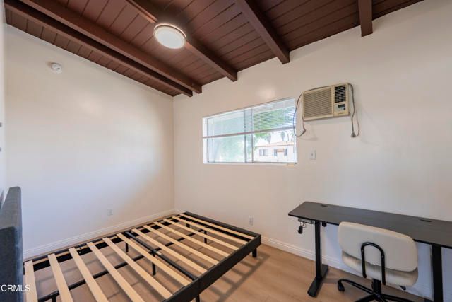 3620 S Budlong Avenue, Los Angeles, CA 90007