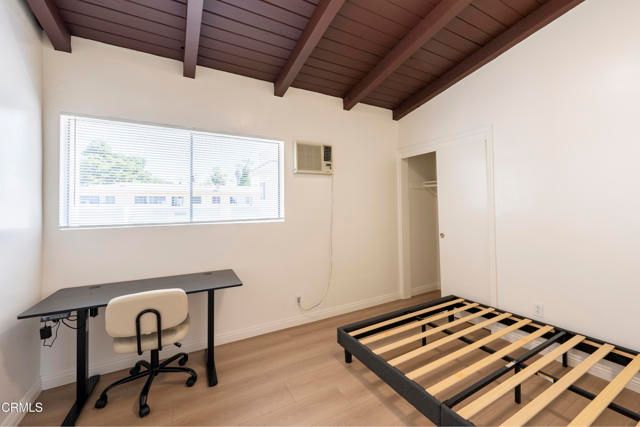 3620 S Budlong Avenue, Los Angeles, CA 90007